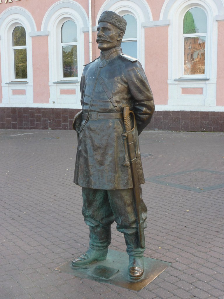 Нижний Новгород, улица Большая Покровская, скульптура «Городовой»